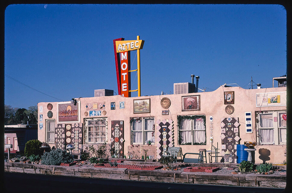 Aztec motel